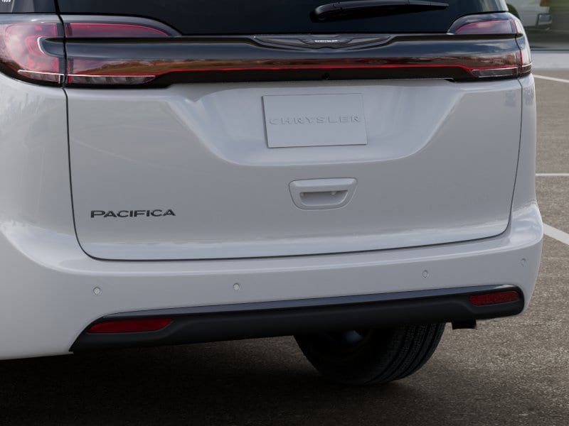 2026 Chrysler Pacifica Select - Photo 13
