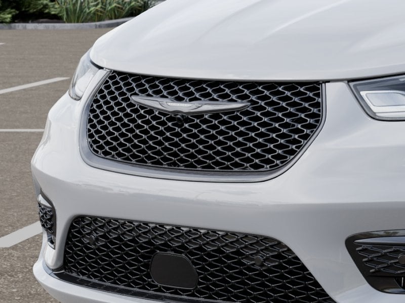 2026 Chrysler Pacifica Select - Photo 11