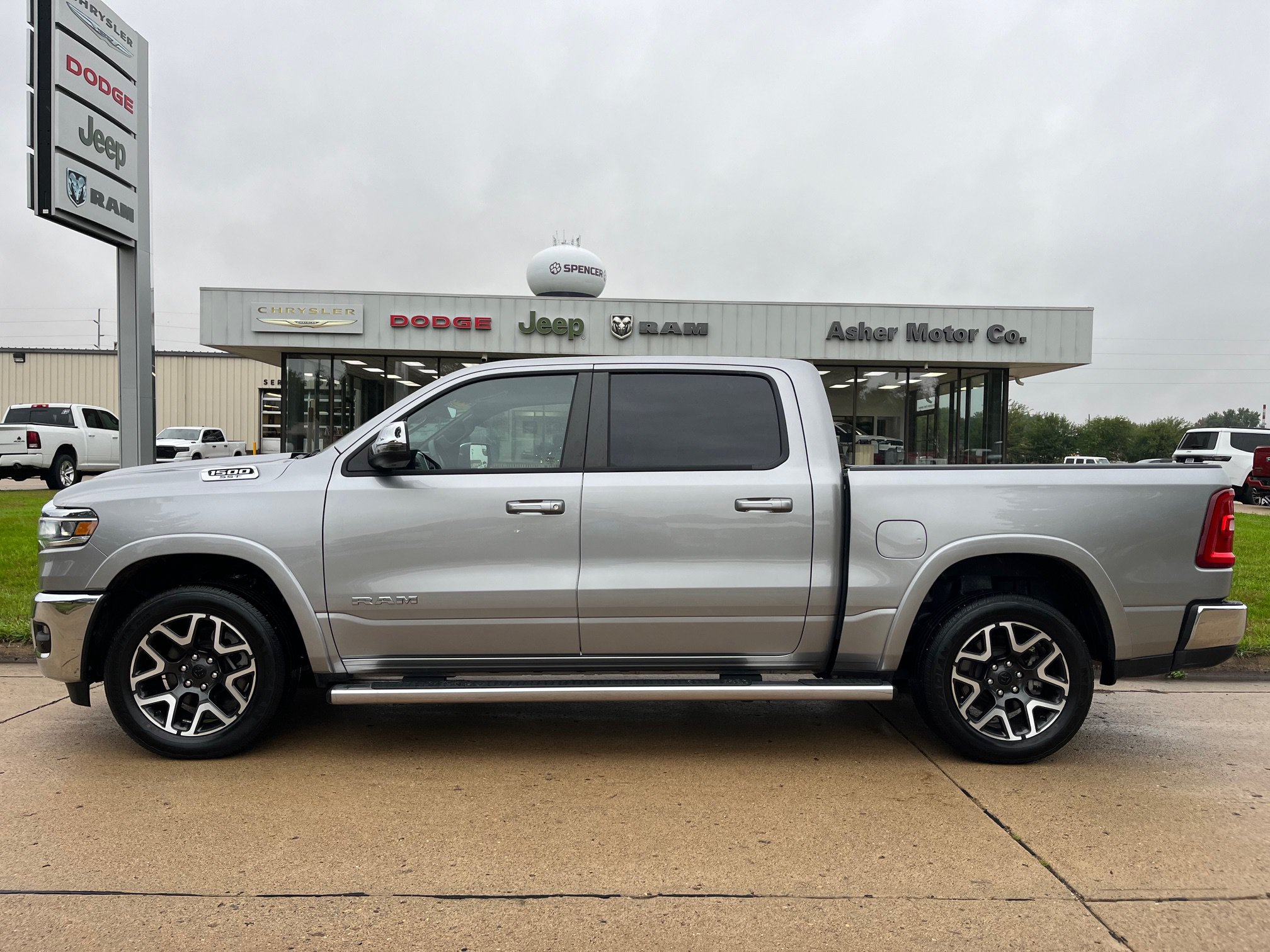 2025 RAM 1500 Pickup Laramie