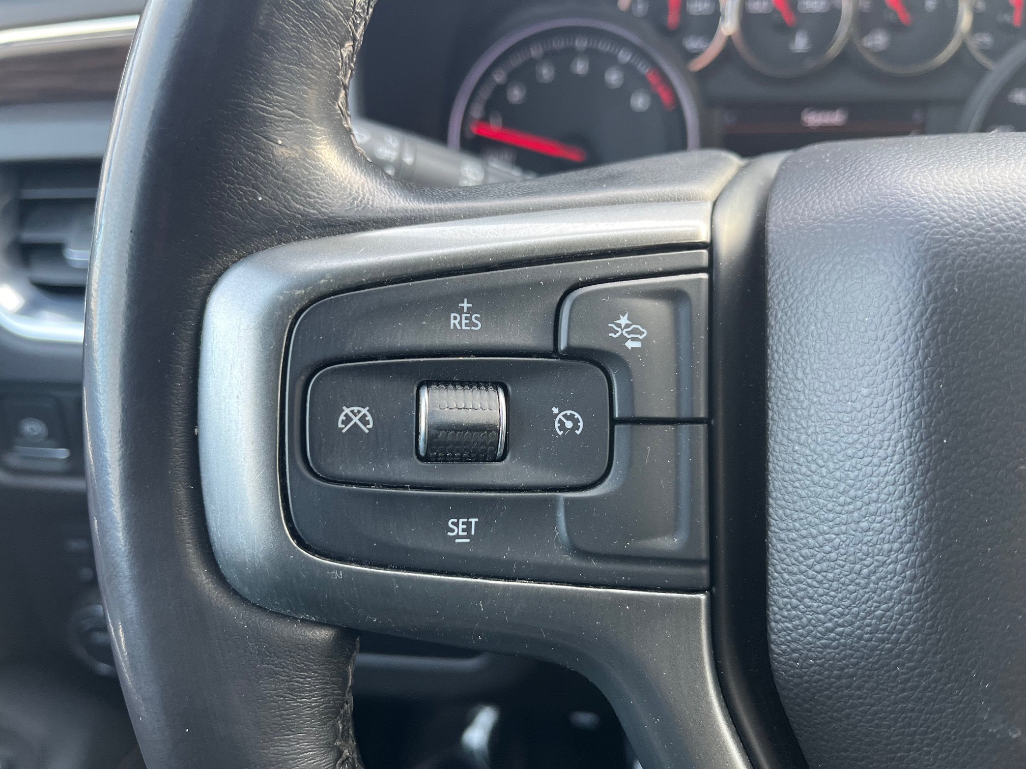 2021 Chevrolet Tahoe LT - Photo 13