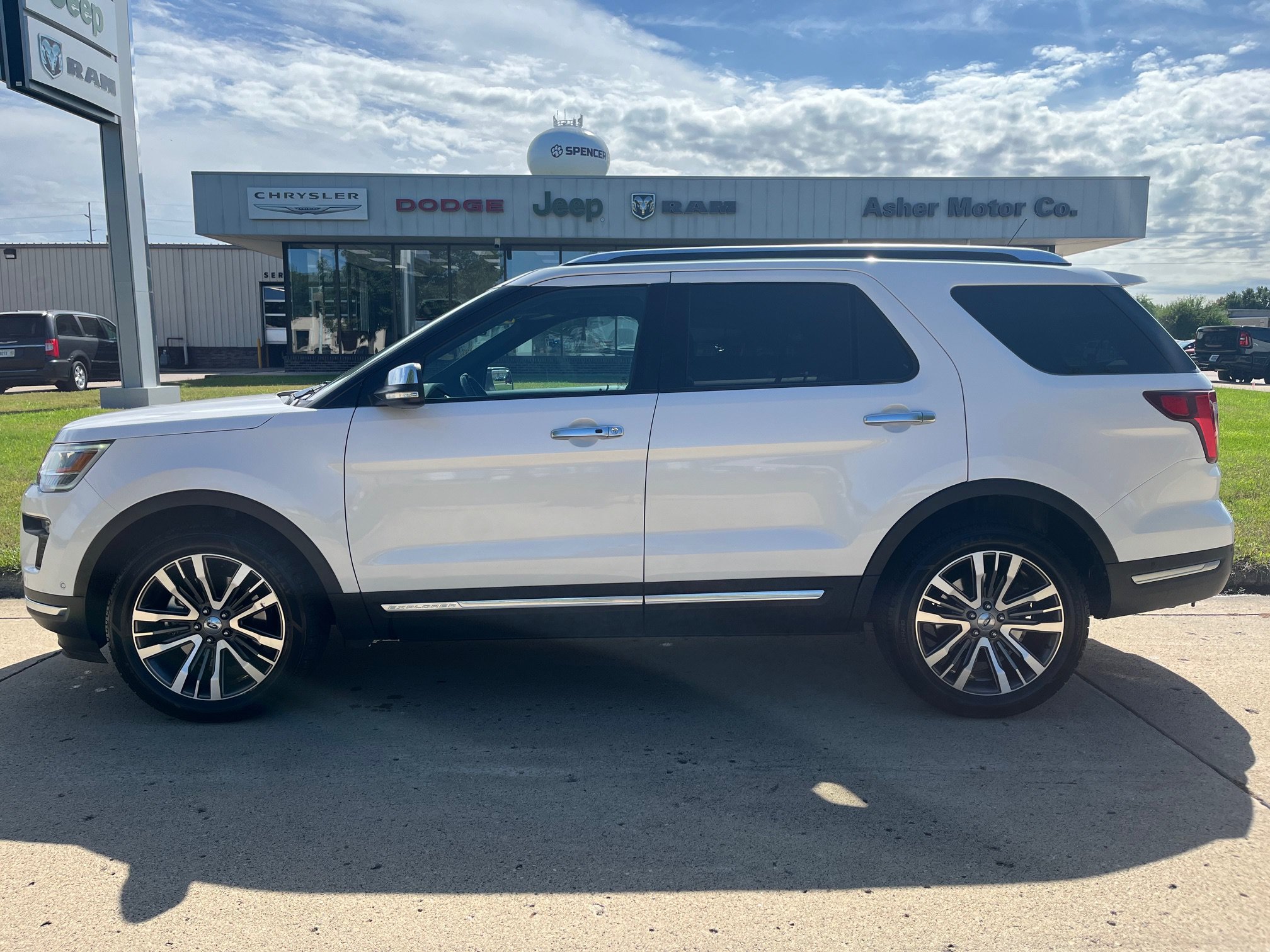 2019 Ford Explorer Platinum