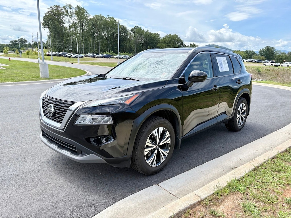 Used 2021 Nissan Rogue SV SUV