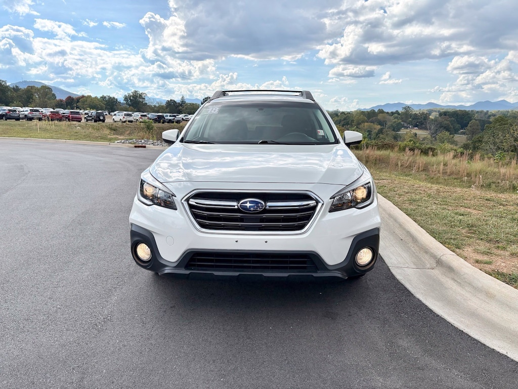 Used 2018 Subaru Outback 2.5i Premium SUV
