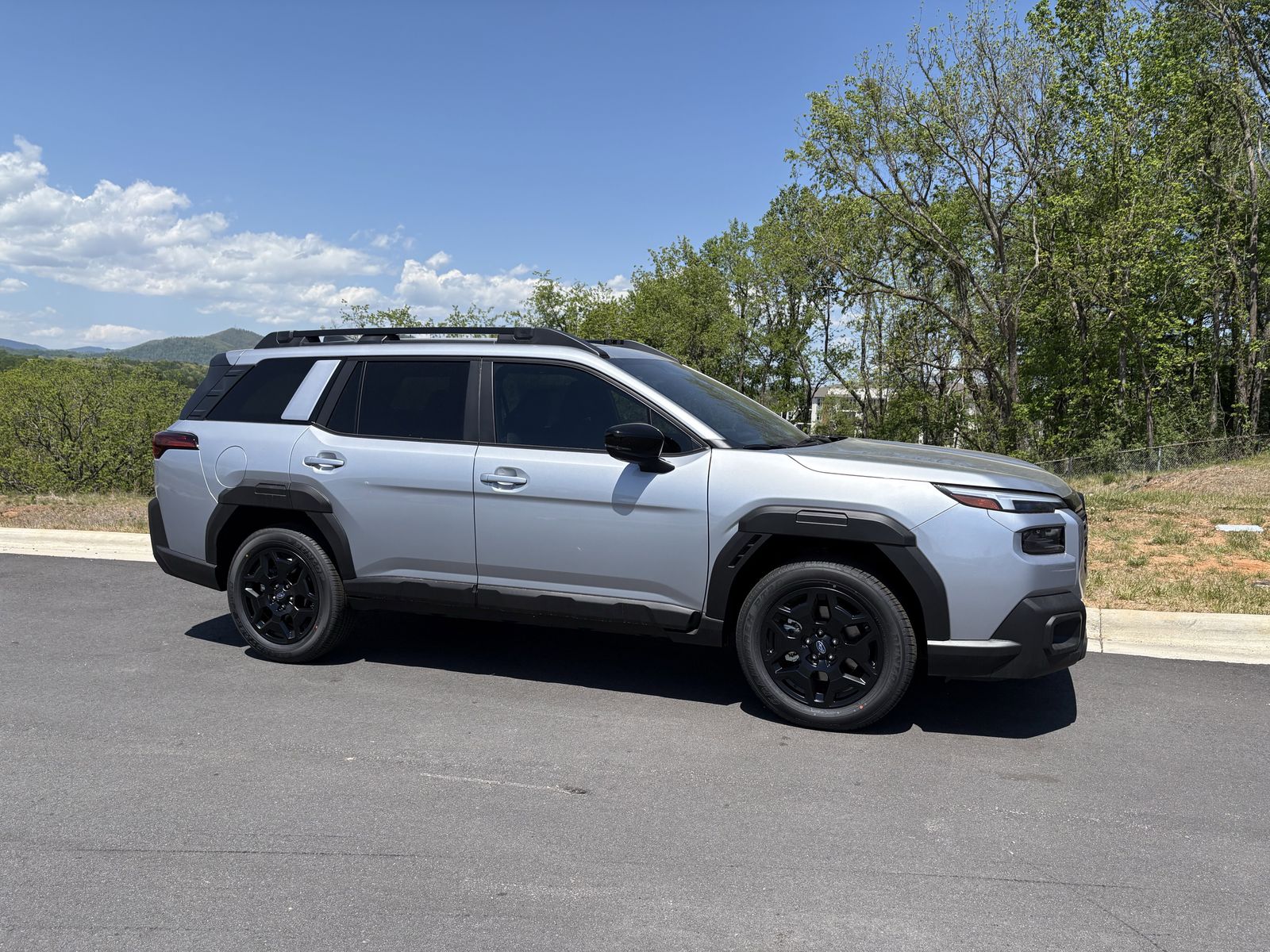 2026 Subaru Outback Limited - Photo 7