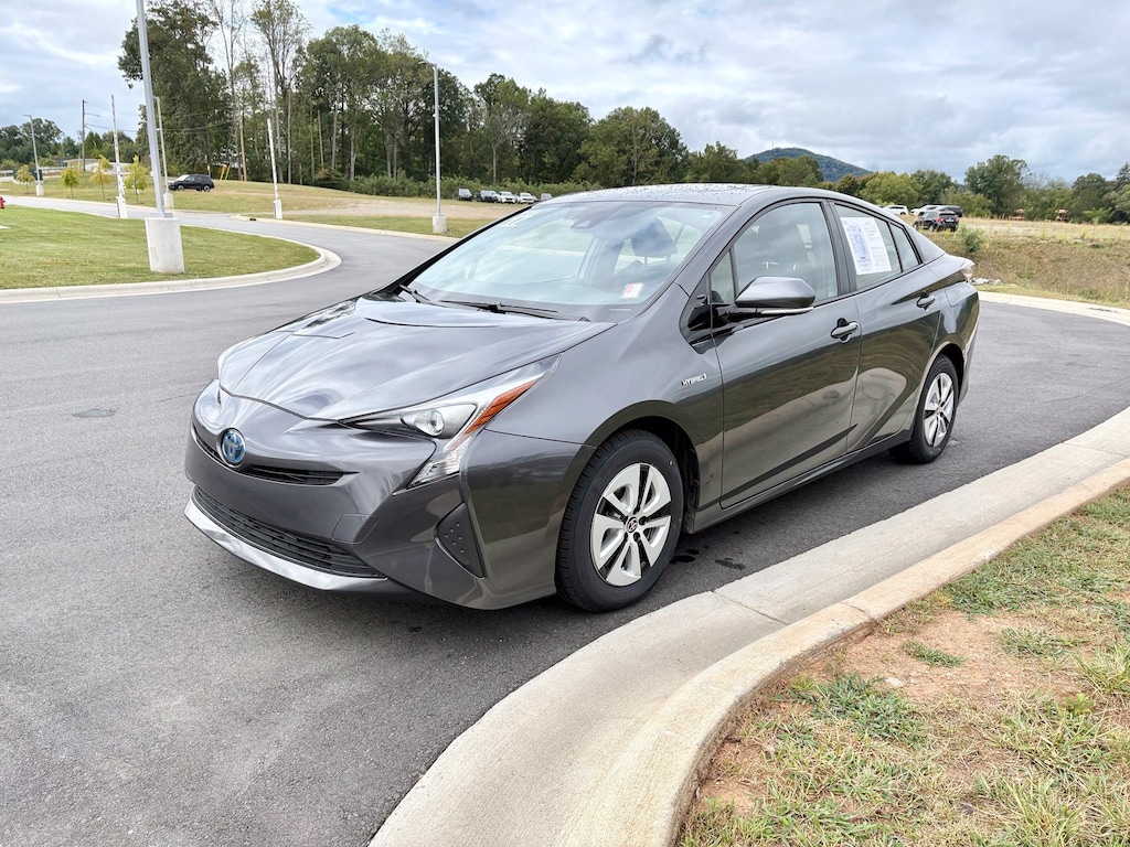 Used 2017 Toyota Prius Four Hatchback