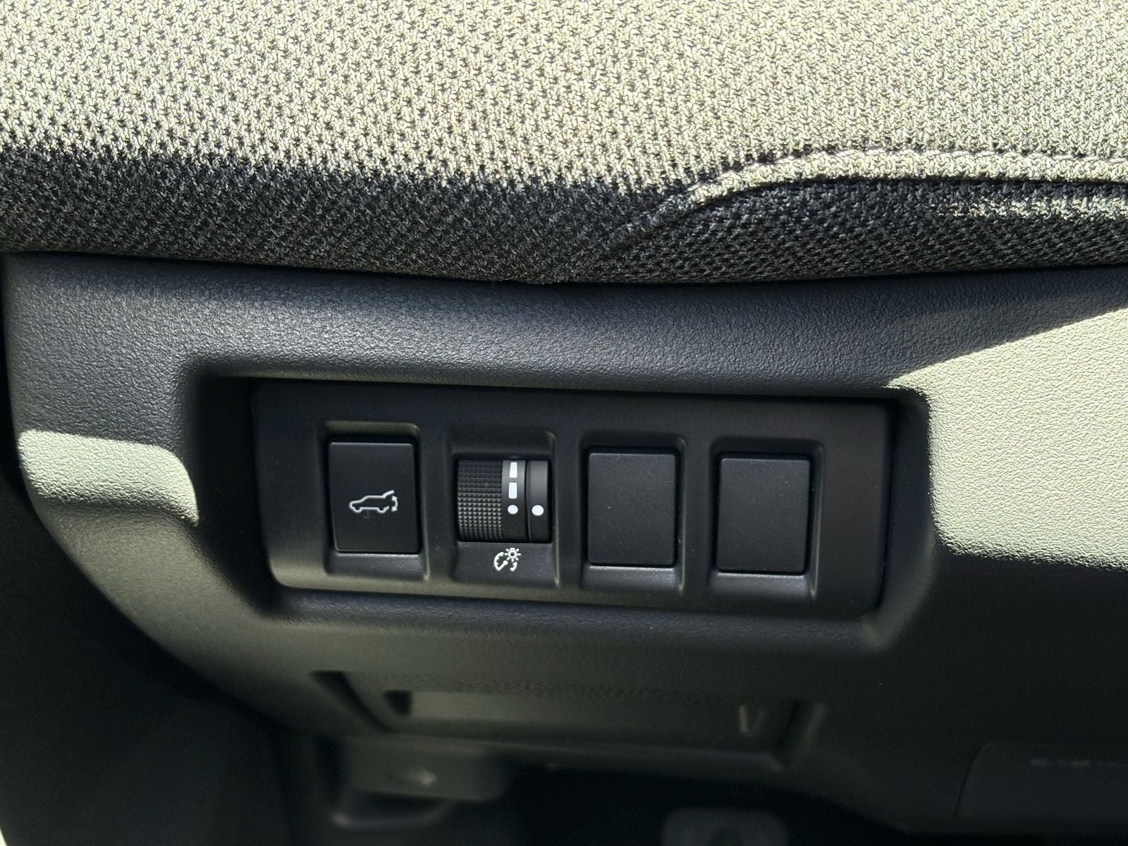 2026 Subaru Outback Limited - Photo 17