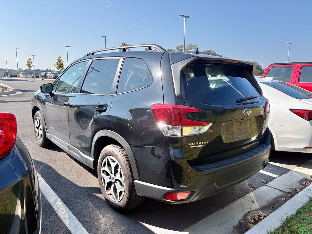 Used 2024 Subaru Forester Premium SUV