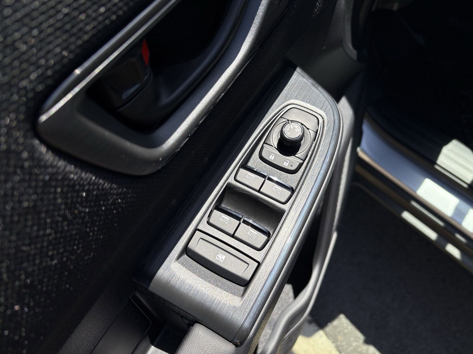 2026 Subaru Outback Limited - Photo 25