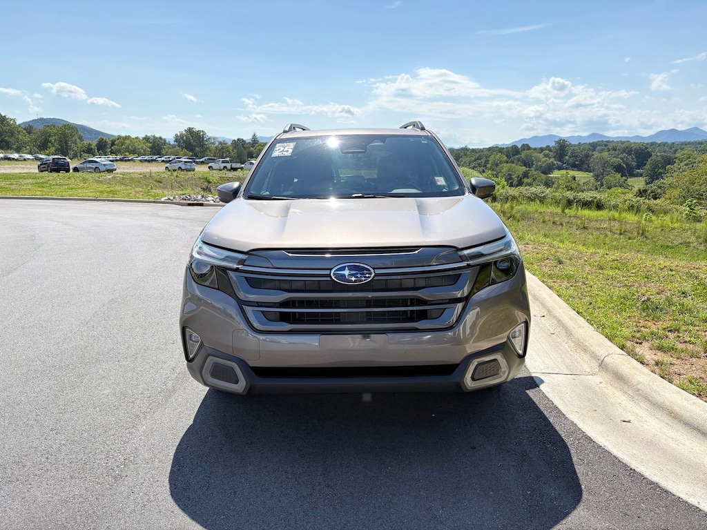 Used 2025 Subaru Forester Hybrid Limited SUV