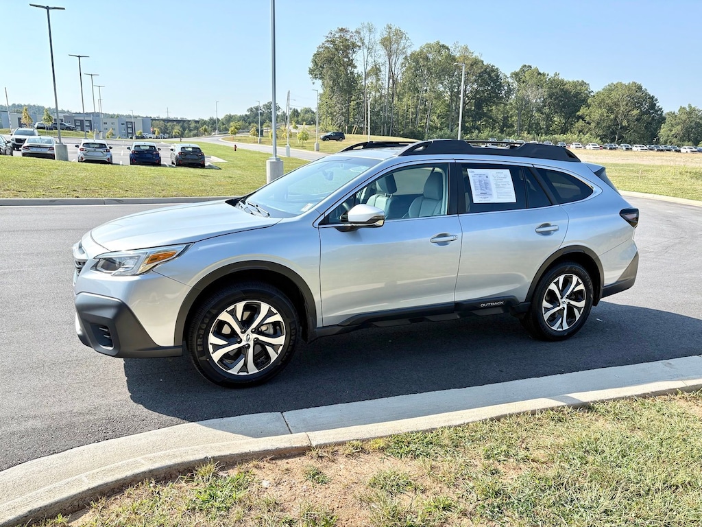 Used 2020 Subaru Outback Limited SUV