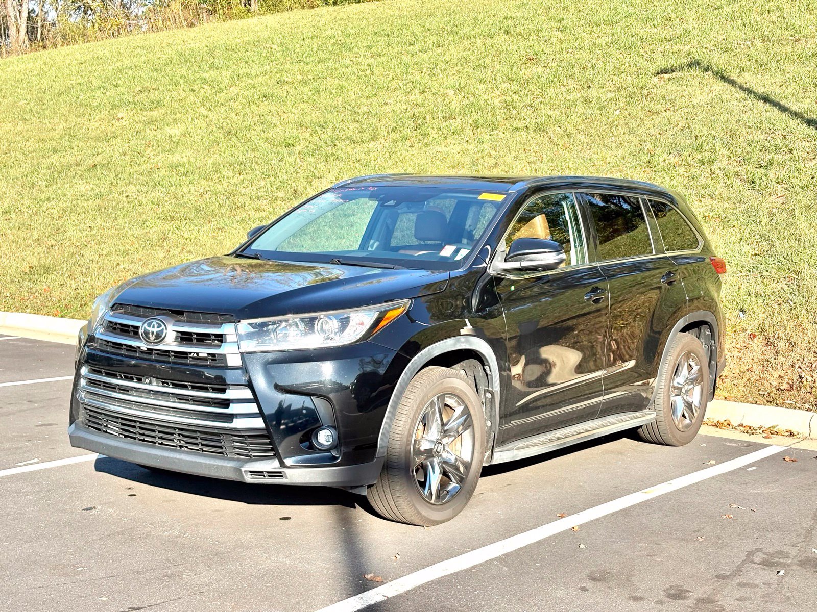 Used 2019 Toyota Highlander Limited Platinum SUV