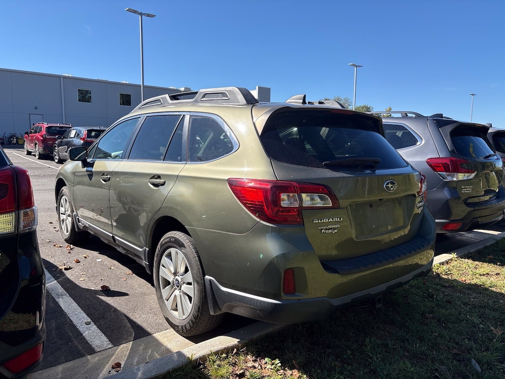 Used 2017 Subaru Outback 2.5i Premium SUV