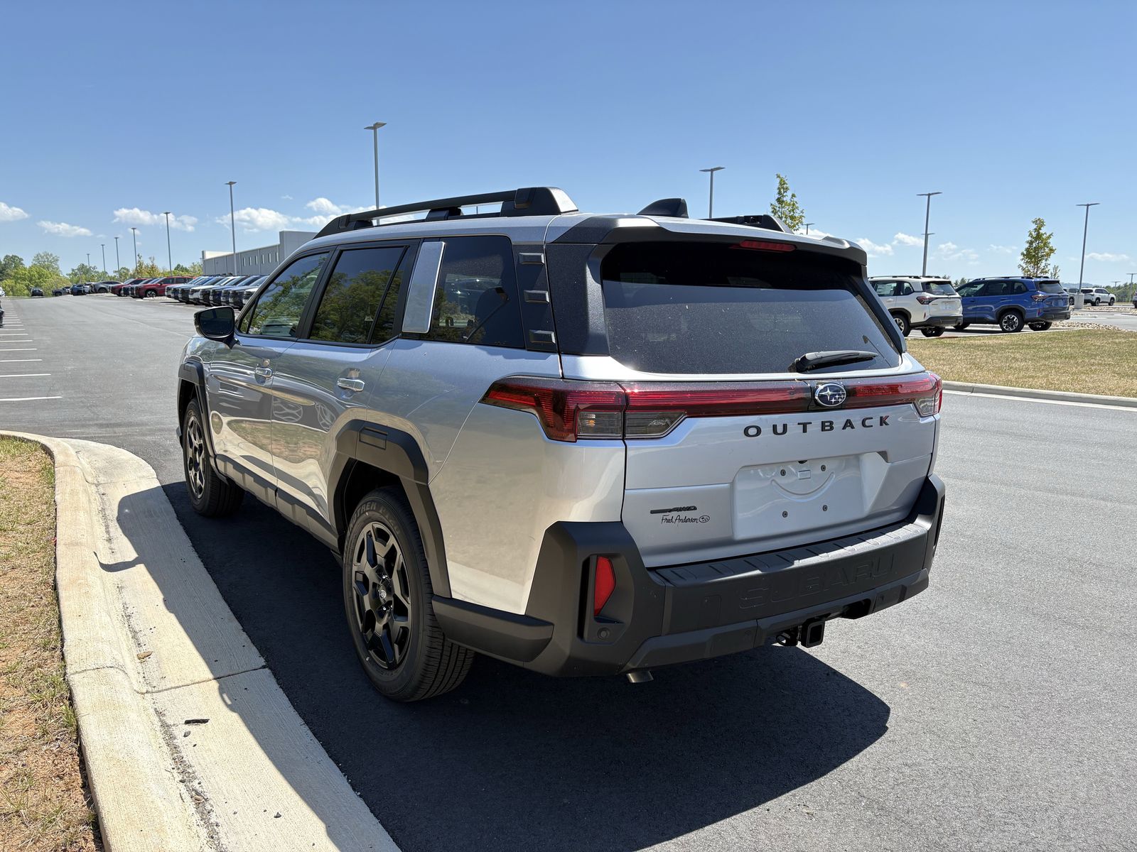 2026 Subaru Outback Limited - Photo 6