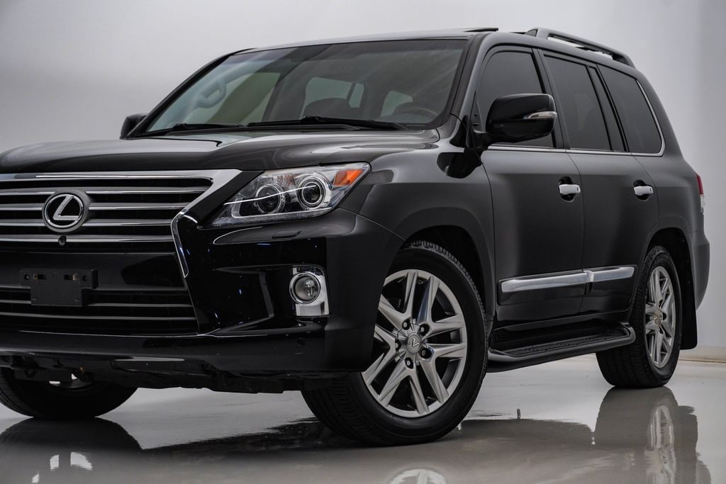 Used 2013 Lexus LX 570 Luxury SUV