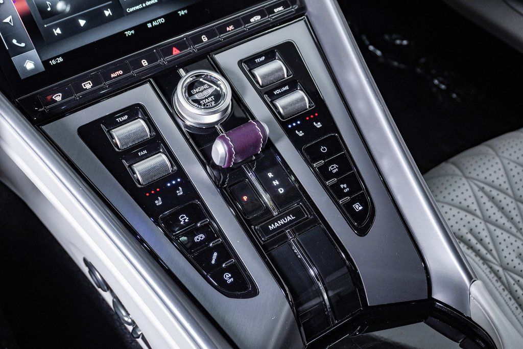 2024 Aston Martin DB12 Base - Photo 26