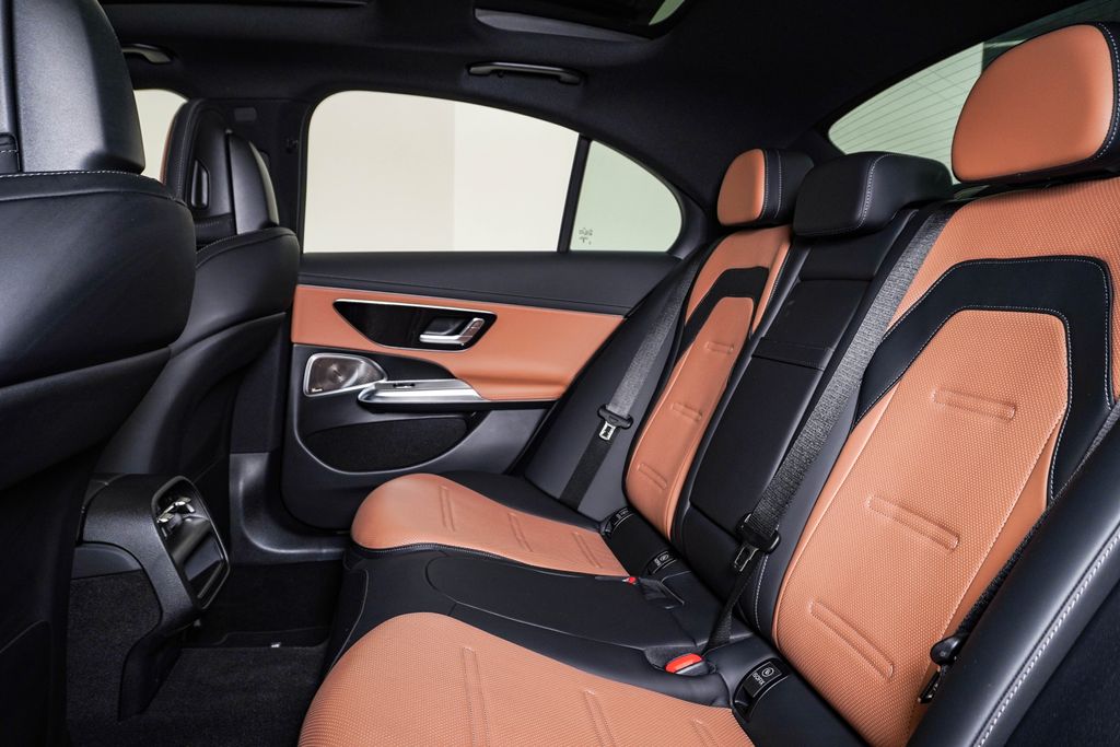 2025 Mercedes-Benz E-Class AMG E53 - Photo 18