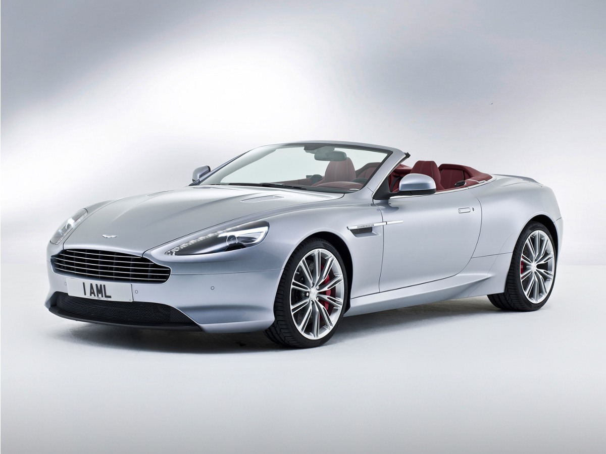  Aston Martin DB9