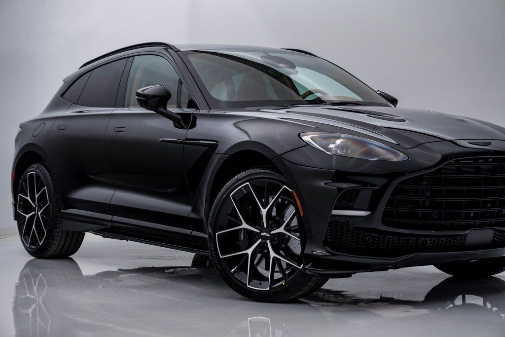 New 2026 Aston Martin DBX 707 SUV