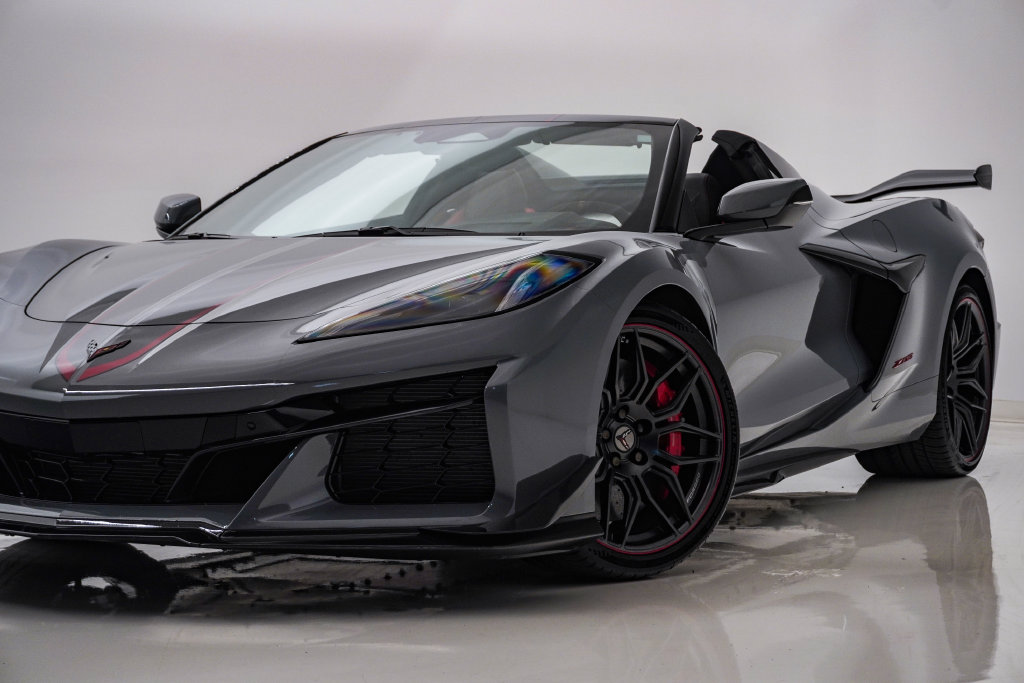 Used 2025 Chevrolet Corvette Z06 2LZ Convertible