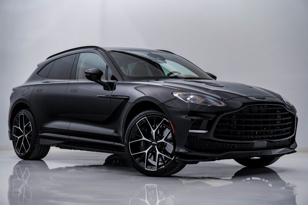 New 2026 Aston Martin DBX 707 SUV