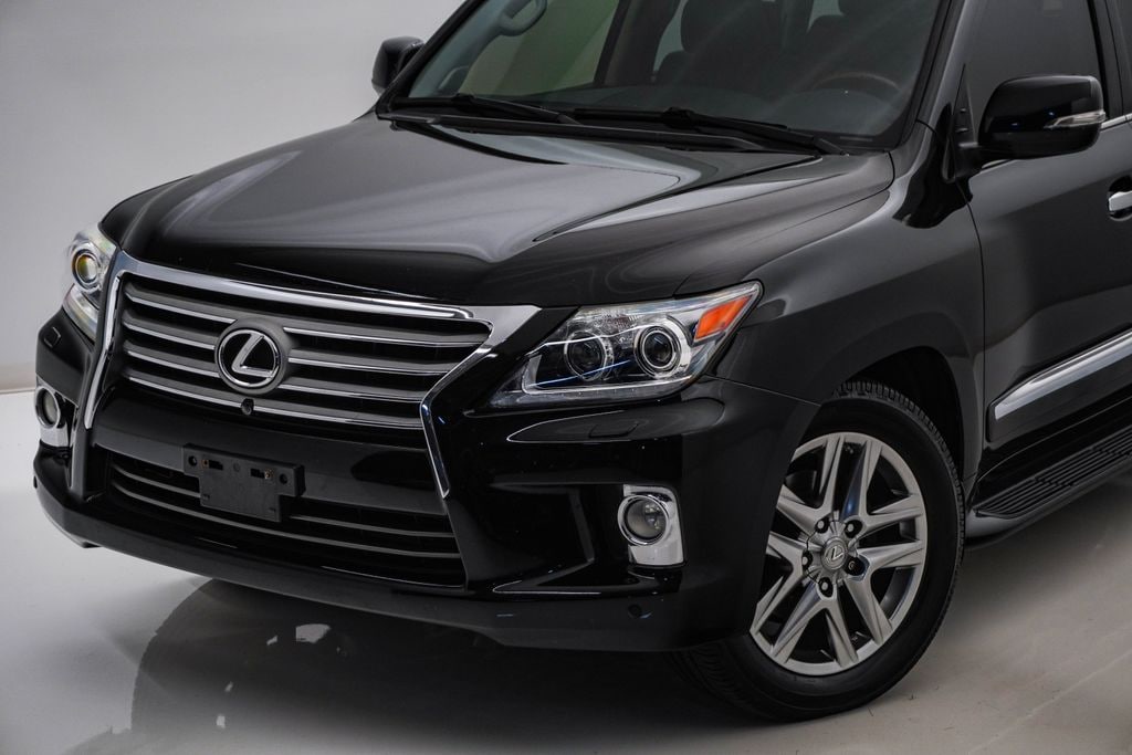 Used 2013 Lexus LX 570 Luxury SUV