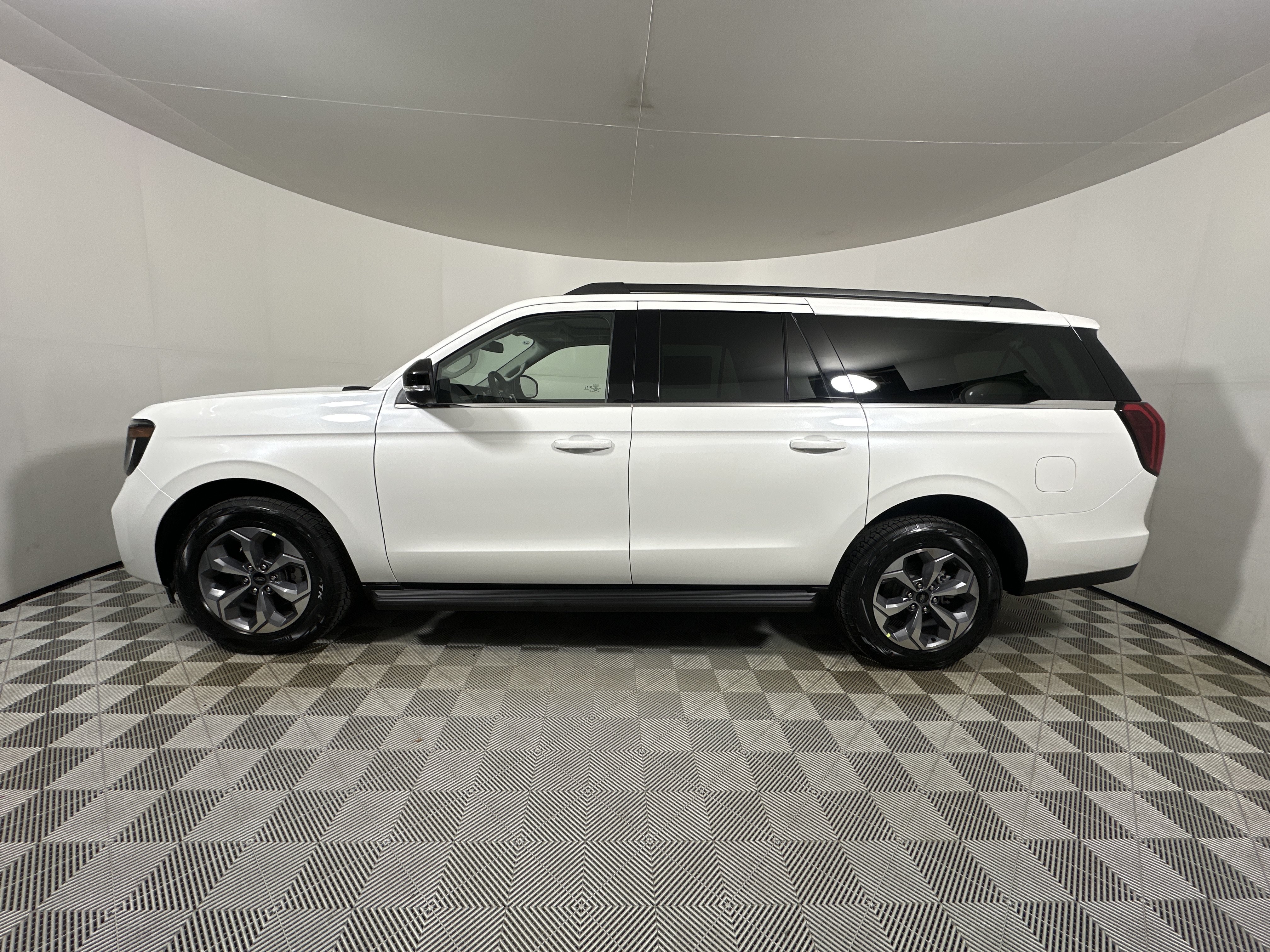 New 2027 Ford Expedition Max Active SUV