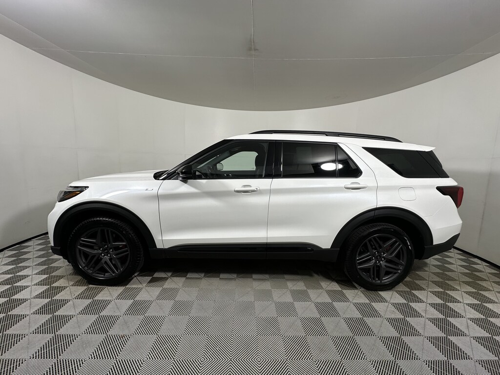 New 2027 Ford Explorer ST-Line SUV