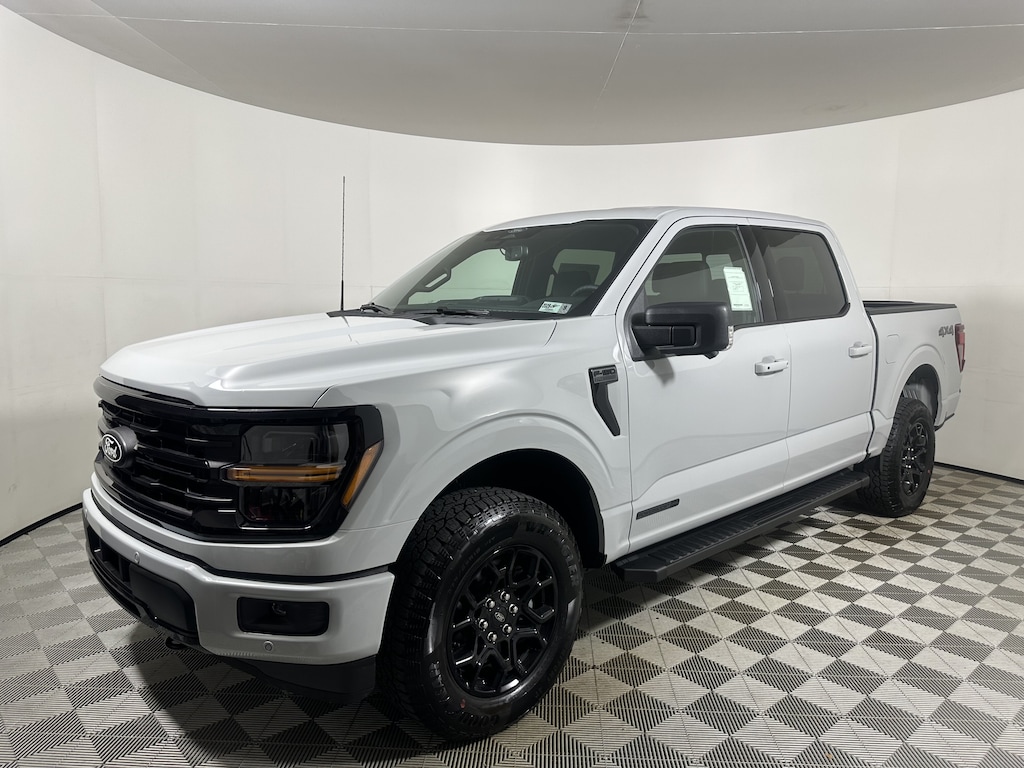 New 2026 Ford F-150 XLT Truck SuperCrew Cab