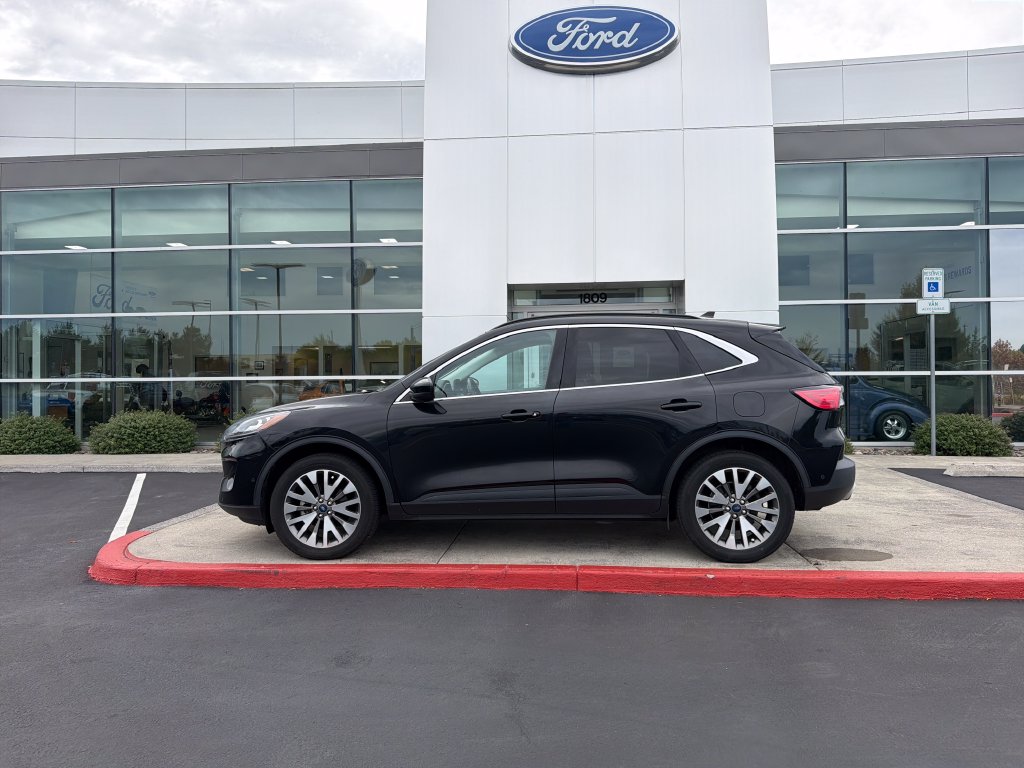 2021 Ford Escape Titanium