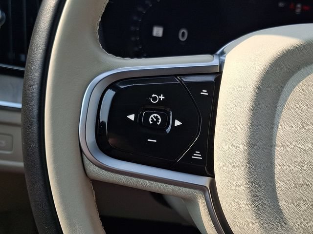 2023 Volvo XC60 Ultimate - Photo 23