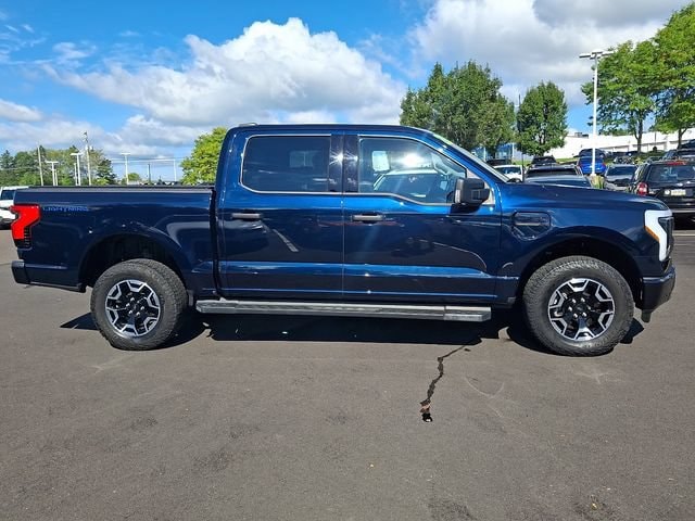 2023 Ford F-150 Lightning XLT - Photo 7