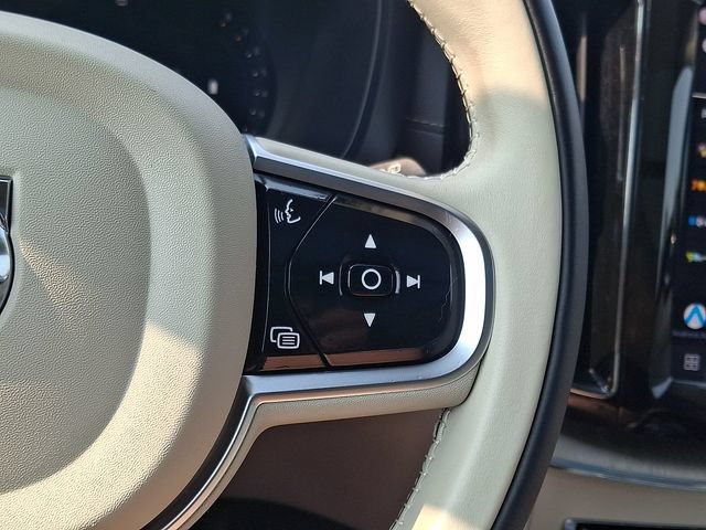2023 Volvo XC60 Ultimate - Photo 24