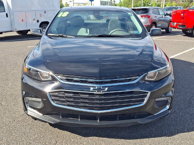 Used 2018 Chevrolet Malibu 1LT with VIN 1G1ZD5ST5JF113482 for sale in Sellersville, PA