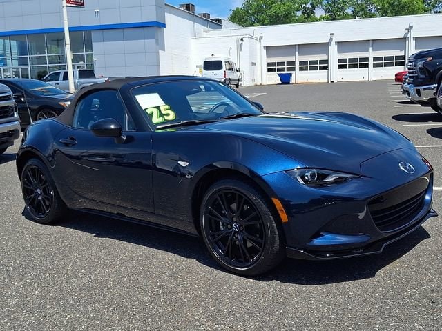 2025 Mazda MX-5 Miata Club - Photo 10