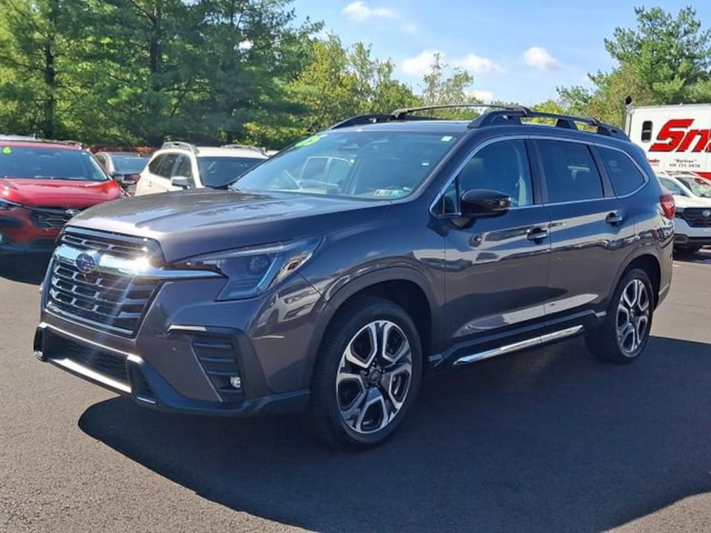 Used 2025 Subaru Ascent Limited