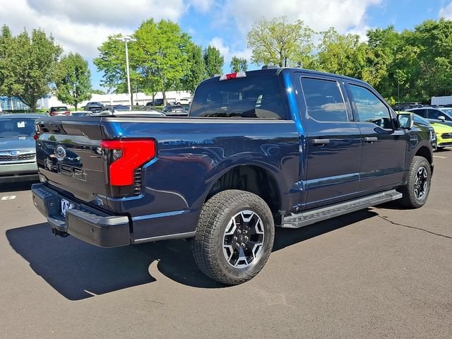 2023 Ford F-150 Lightning XLT - Photo 6