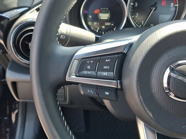 2025 Mazda MX-5 Miata Club - Photo 23