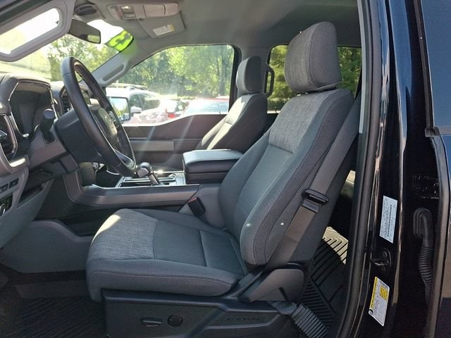2023 Ford F-150 Lightning XLT - Photo 13