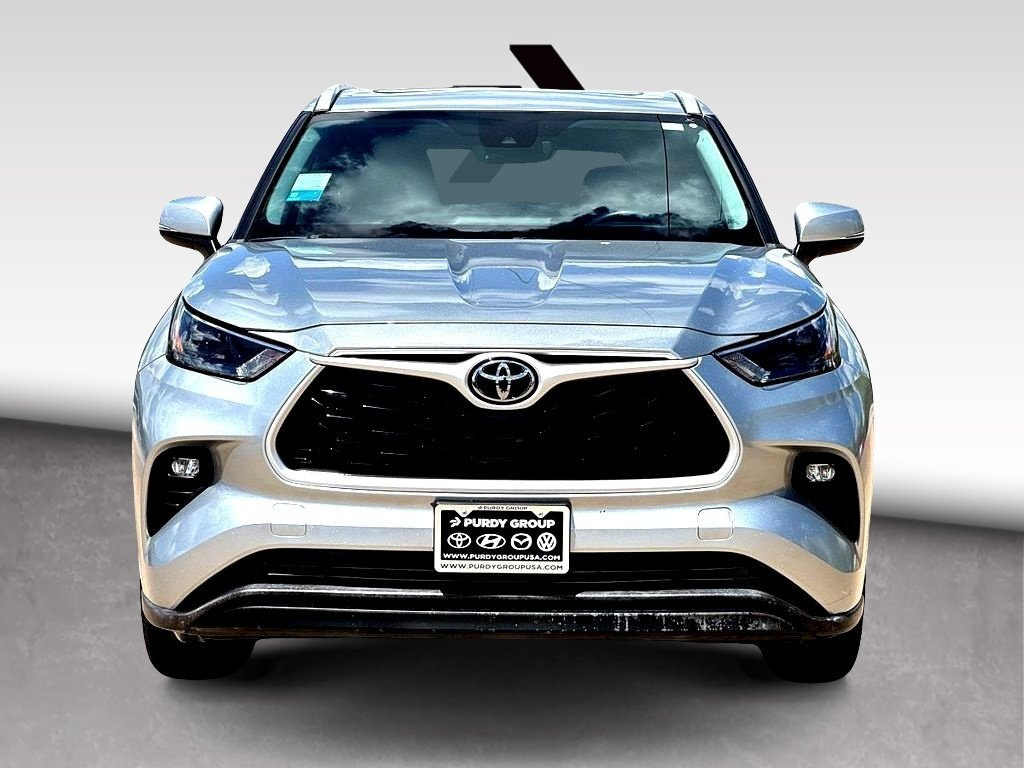 Used 2023 Toyota Highlander SUV