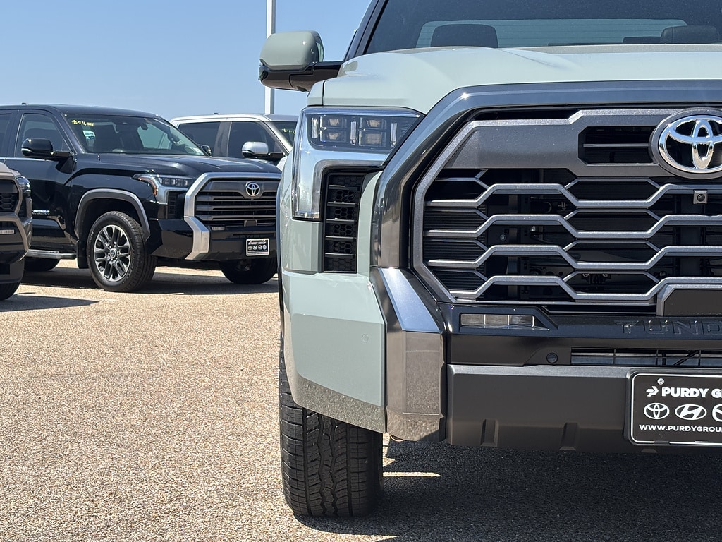 New 2026 Toyota Tundra Platinum PLATINUM CREWMAX 5.5