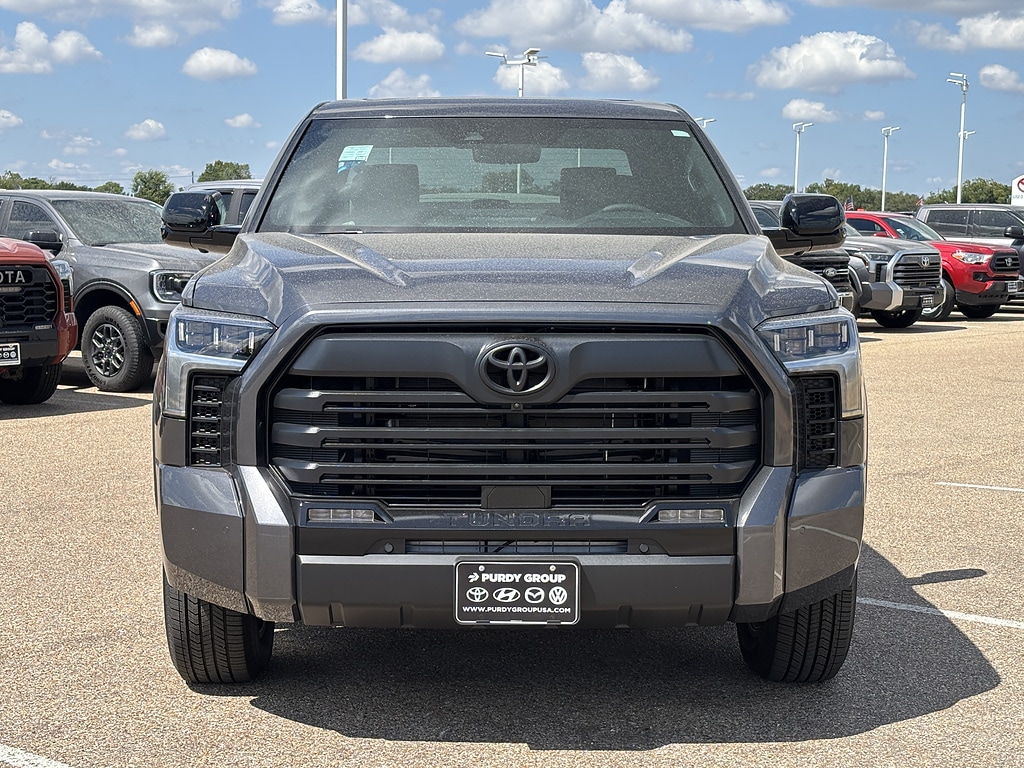 New 2026 Toyota Tundra Limited LIMITED CREWMAX 5.5