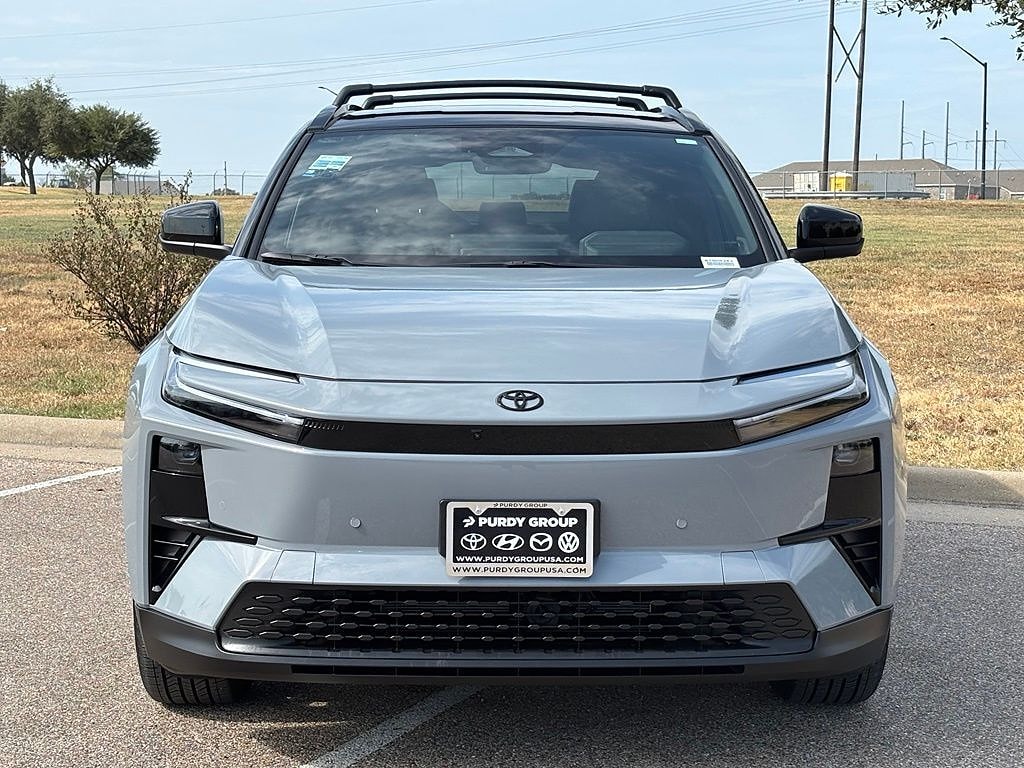Used 2026 Toyota C-HR XSE SUV