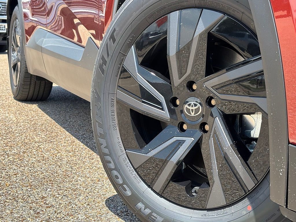 New 2026 Toyota C-HR SE SE AWD