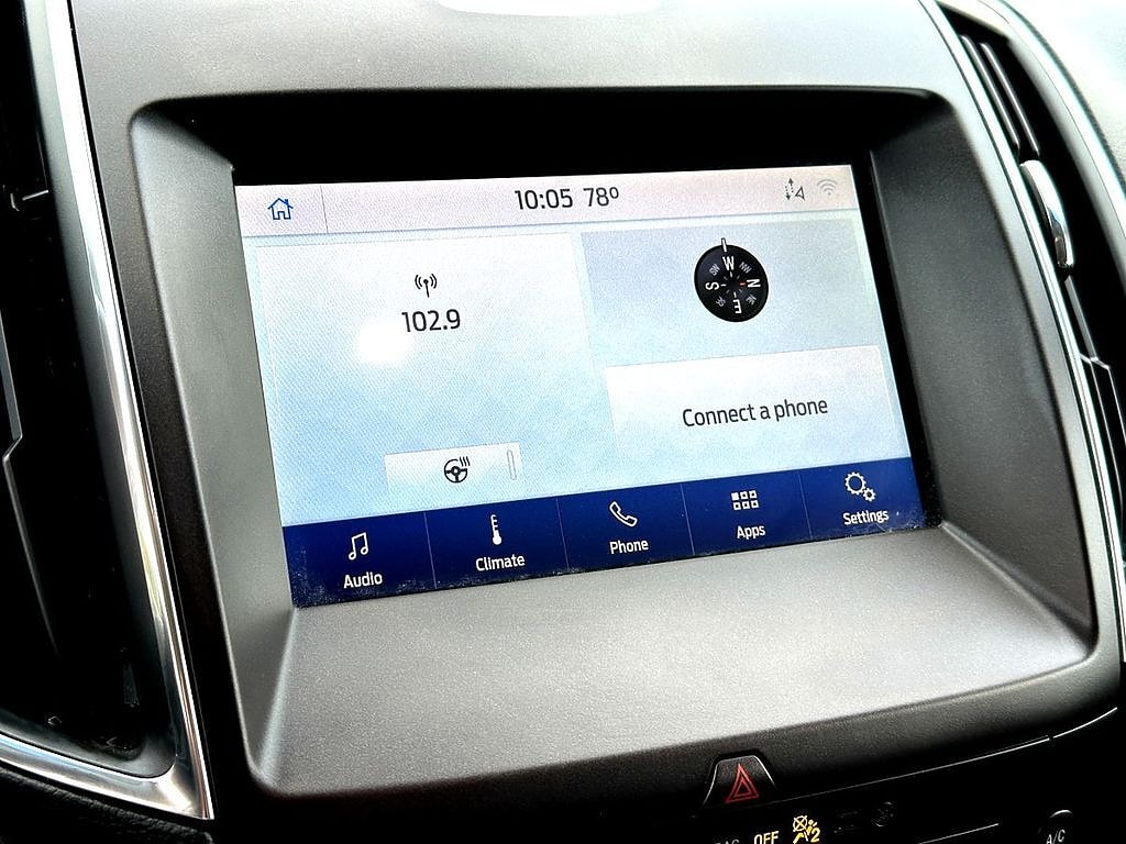 2020 Ford Edge Titanium - Photo 13