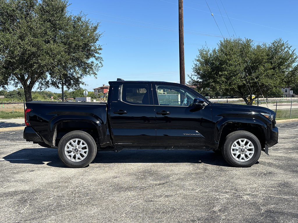 Used 2026 Toyota Tacoma 4WD SR5 Truck