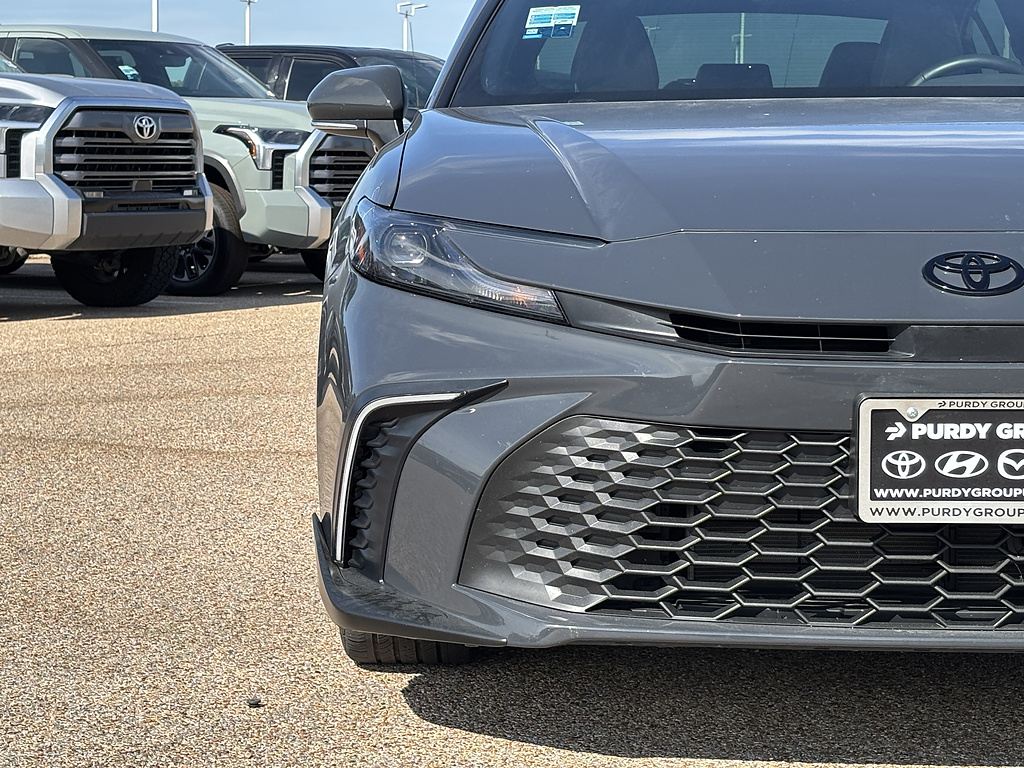 Used 2025 Toyota Camry SE Car