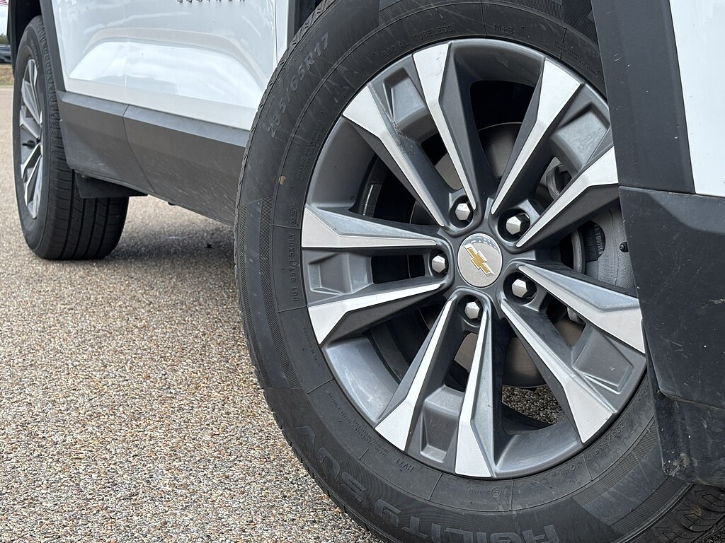 Used 2025 Chevrolet Equinox LT SUV