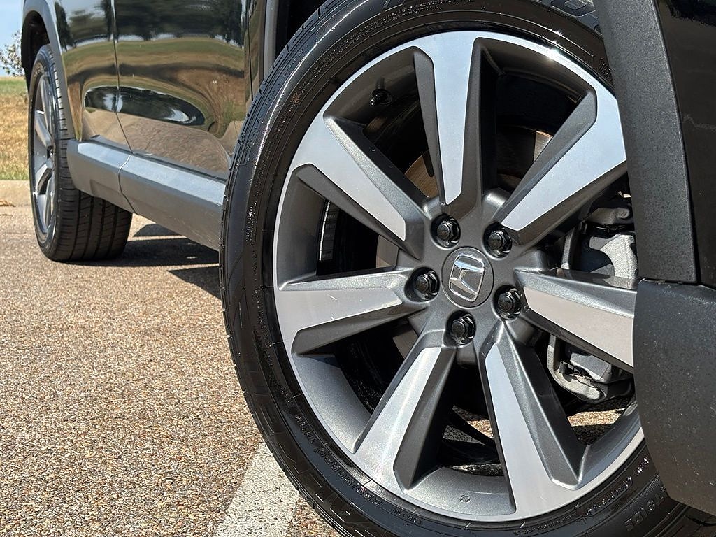 Used 2024 Honda Pilot Elite SUV