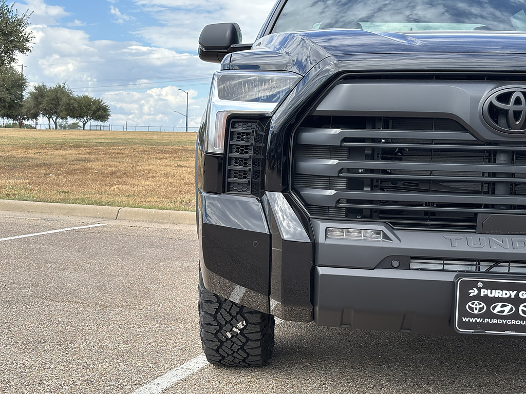 New 2026 Toyota Tundra SR5 SR5 CREWMAX 5.5