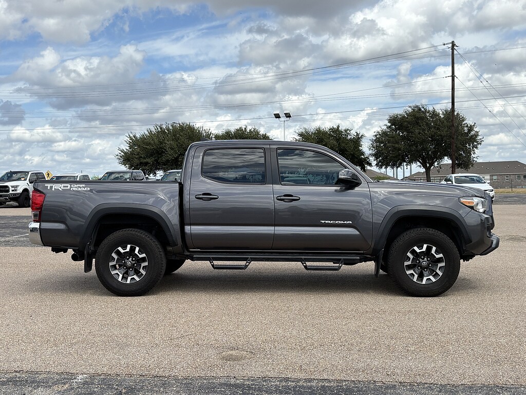 Used 2016 Toyota Tacoma Truck Double Cab